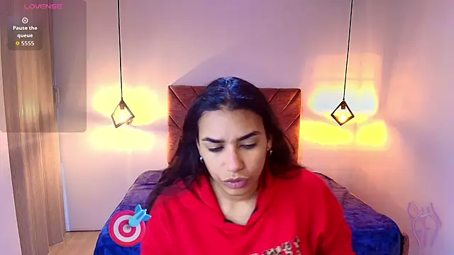 Lia Blake  online show from June 8, 2026, 11:55 am