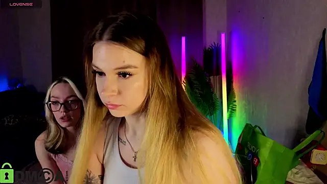 R0cket bunny online show from June 15, 2026, 1:06 am