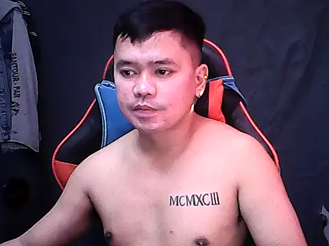 sweet sexyasian69 online show from April 19, 2026, 12:33 am