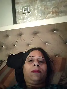 Soniya Roy online show from June 10, 2026, 7:09 am