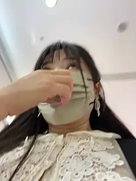xiao-mo520 online show from June 15, 2026, 12:49 pm