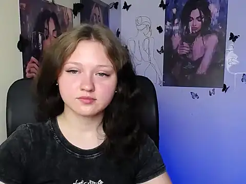 LadyAlice  online show from June 30, 2026, 6:13 am