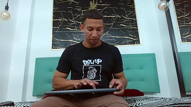 Jeanpaul47 online show from April 21, 2026, 11:17 am