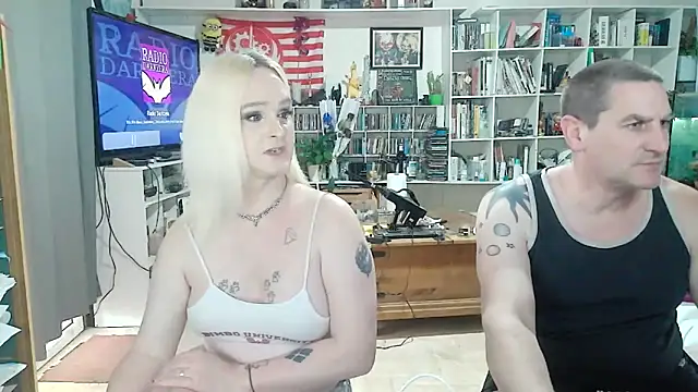 Barbieandteddy online show from June 15, 2026, 2:06 pm