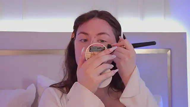 MeganStrain online show from February 28, 2026, 3:17 am