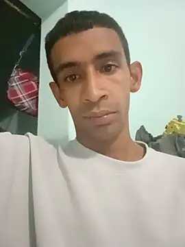 Snapshot of Bruno_Hallss chatting on May 24, 2026, 1:27 am Bruno Hallss online show from May 24, 2026, 1:27 am