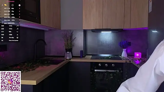 VanessaGrome online show from October 10, 2025, 6:25 am