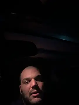Brsecretbear online show from June 26, 2026, 12:27 am