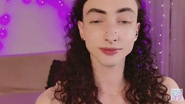 Queen of tease online show from May 23, 2026, 11:37 pm