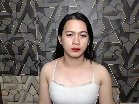ur asianpretty online show from June 14, 2026, 7:15 pm