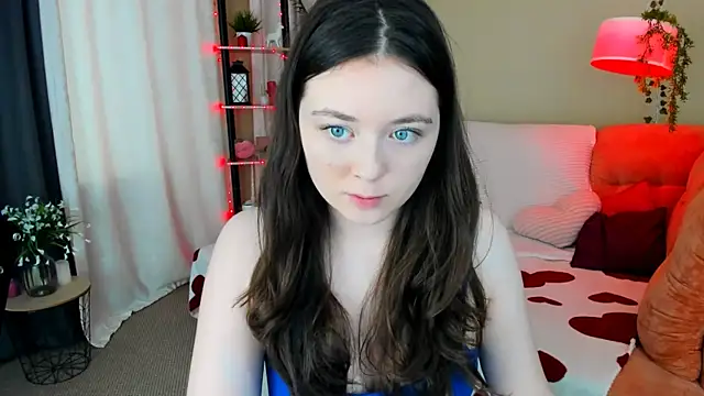 AlluringLookk online show from June 27, 2026, 9:15 am