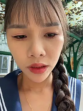 Snapshot of Adora188 chatting on April 4, 2026, 12:39 am Adora188 online show from April 4, 2026, 12:39 am