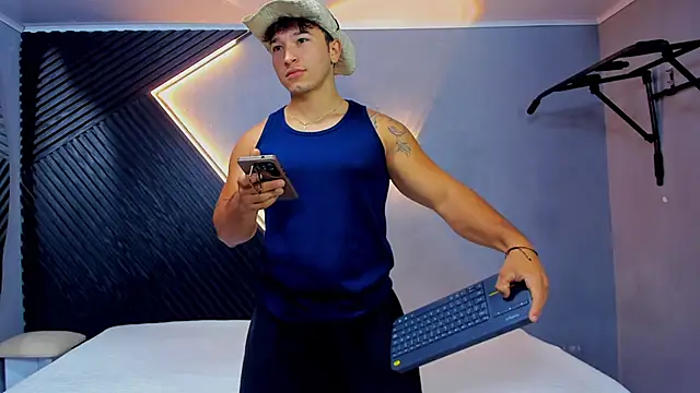 Horny nick18 online show from June 18, 2026, 11:26 am