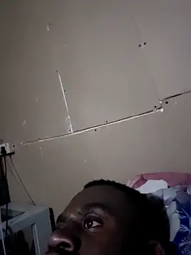 celazimnike062127 online show from April 19, 2026, 7:38 pm