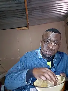 celazimnike062127 online show from April 21, 2026, 3:07 pm