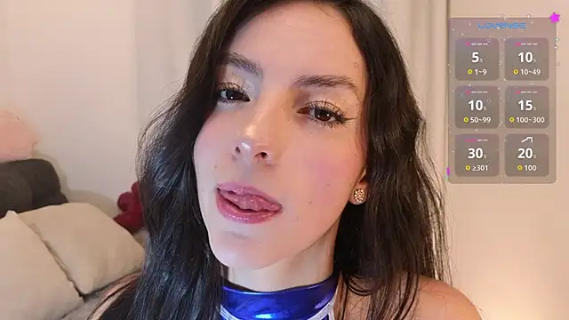 sarah saenz  online show from June 18, 2026, 9:14 am