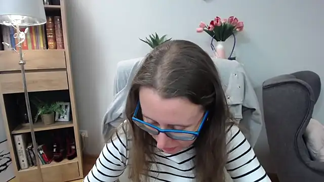 sweetxLizzy online show from June 10, 2026, 4:24 am