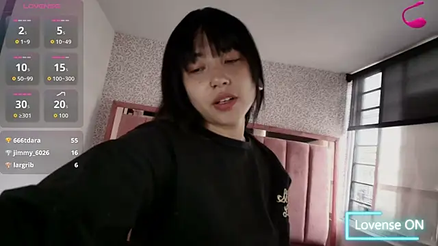 Hanna Lee   online show from April 22, 2026, 9:10 pm