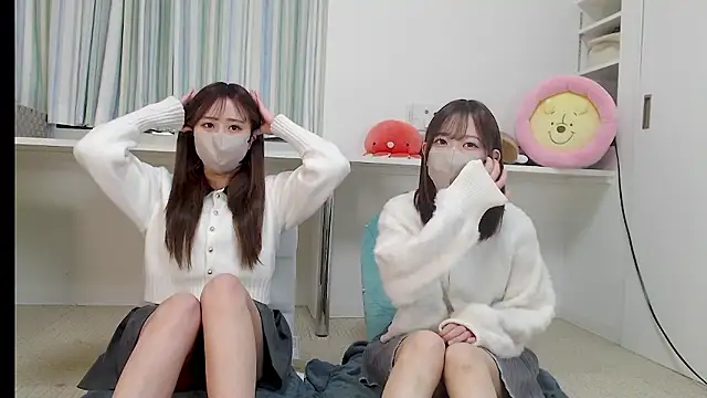 Snapshot of _YUI_CHAN_ chatting on February 7, 2026, 11:07 am YUI CHAN online show from February 7, 2026, 11:07 am