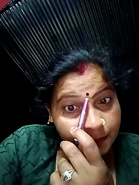 Hot komal1 online show from May 16, 2026, 7:46 pm