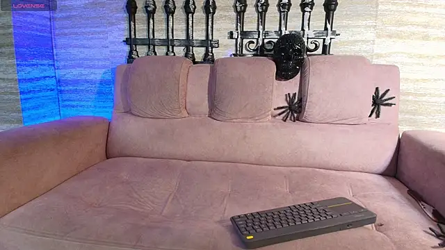 venus firekiss online show from October 23, 2025, 9:08 am