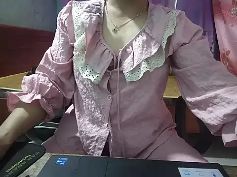 Snapshot of Xue_weng chatting on June 4, 2026, 7:13 am Xue weng online show from June 4, 2026, 7:13 am