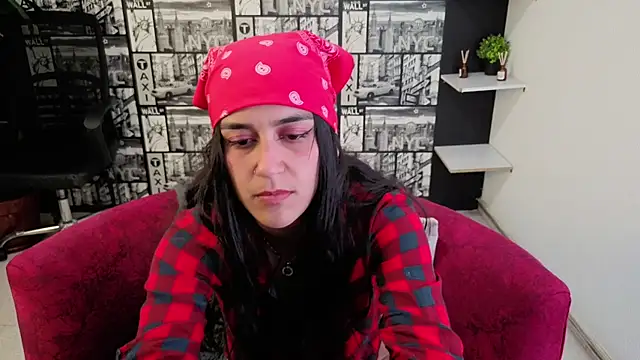 DanielaMonroe online show from June 25, 2026, 11:21 pm