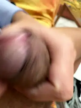 Snapshot of DRN2000 chatting on January 9, 2026, 6:48 pm DRN2000 online show from January 9, 2026, 6:48 pm