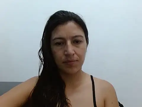 SarahFriendly online show from March 24, 2026, 11:43 am