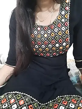 Aarti-kumri online show from February 7, 2026, 2:19 am