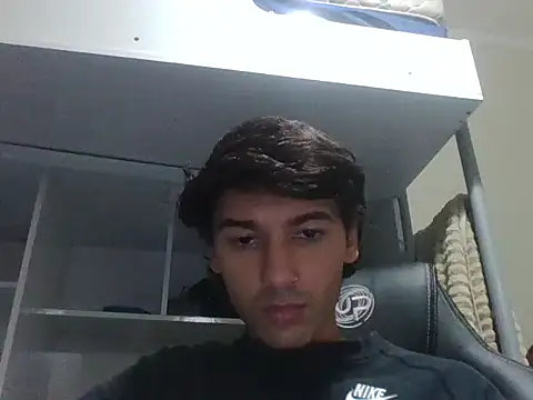 zyonboy1 online show from July 8, 2026, 9:26 pm