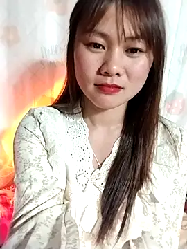 Sisi dy01 online show from May 7, 2026, 2:42 pm