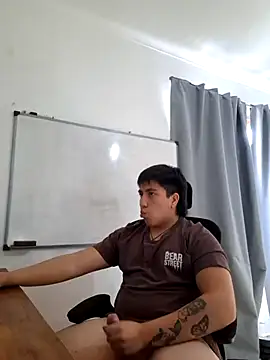 Tierno vale online show from April 21, 2026, 7:31 pm