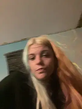 Snapshot of StoneyCam chatting on January 15, 2026, 8:40 am StoneyCam online show from January 15, 2026, 8:40 am