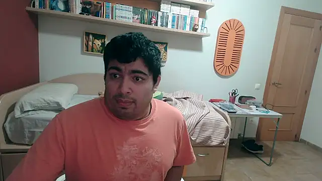 Martigato3 online show from October 23, 2025, 6:39 pm