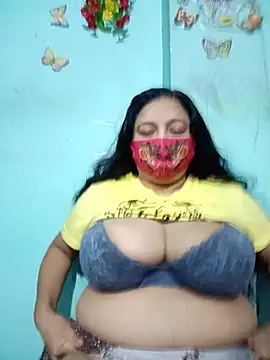 jenyfer709 online show from June 27, 2026, 6:14 pm