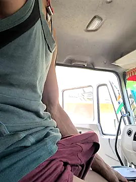 rajdehli online show from October 8, 2025, 2:35 am