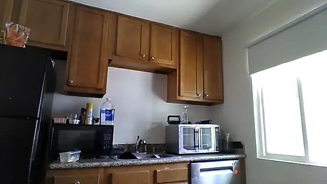 OnlyOneMeeks online show from April 22, 2026, 8:59 pm