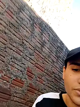 novinho safado   online show from June 3, 2026, 6:34 pm