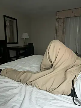 Snapshot of Dallasbest214 chatting on February 27, 2026, 1:17 am Dallasbest214 online show from February 27, 2026, 1:17 am