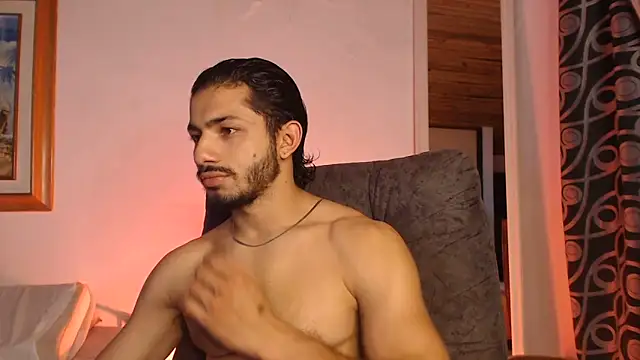 ArturoCardona  online show from June 27, 2026, 5:35 am