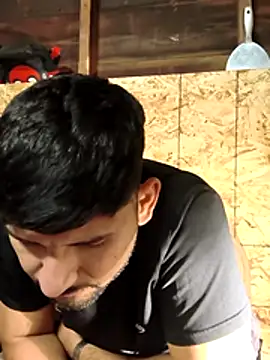 Julians26ne online show from April 20, 2026, 8:06 am