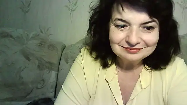 LedyNika online show from July 10, 2026, 7:47 pm