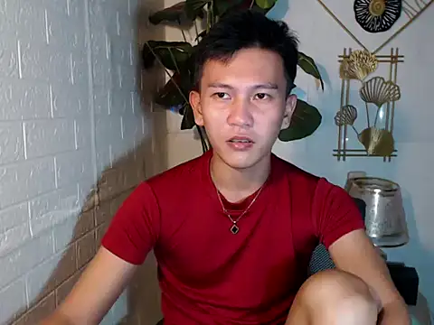 RalfAsian25 online show from May 14, 2026, 3:42 pm