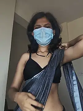 Shivani2002 online show from June 19, 2026, 3:45 am
