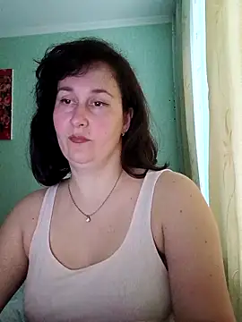 Amandda  online show from June 8, 2026, 4:29 pm
