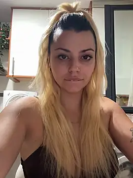 NoeliaGarcia17 online show from July 24, 2026, 10:39 pm