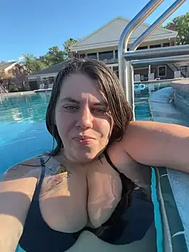 MichelleDoll4U online show from March 10, 2026, 9:52 pm