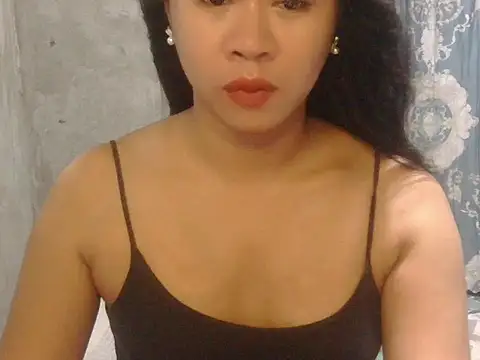 honeyLushess online show from June 27, 2026, 1:06 pm