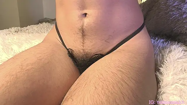Hairyparadise online show from July 9, 2026, 10:15 am